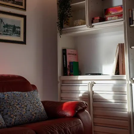 Riviera Con Accesso Al Nyaraló Ispra